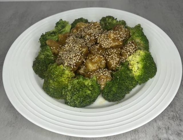 Sesame Chicken L/S.